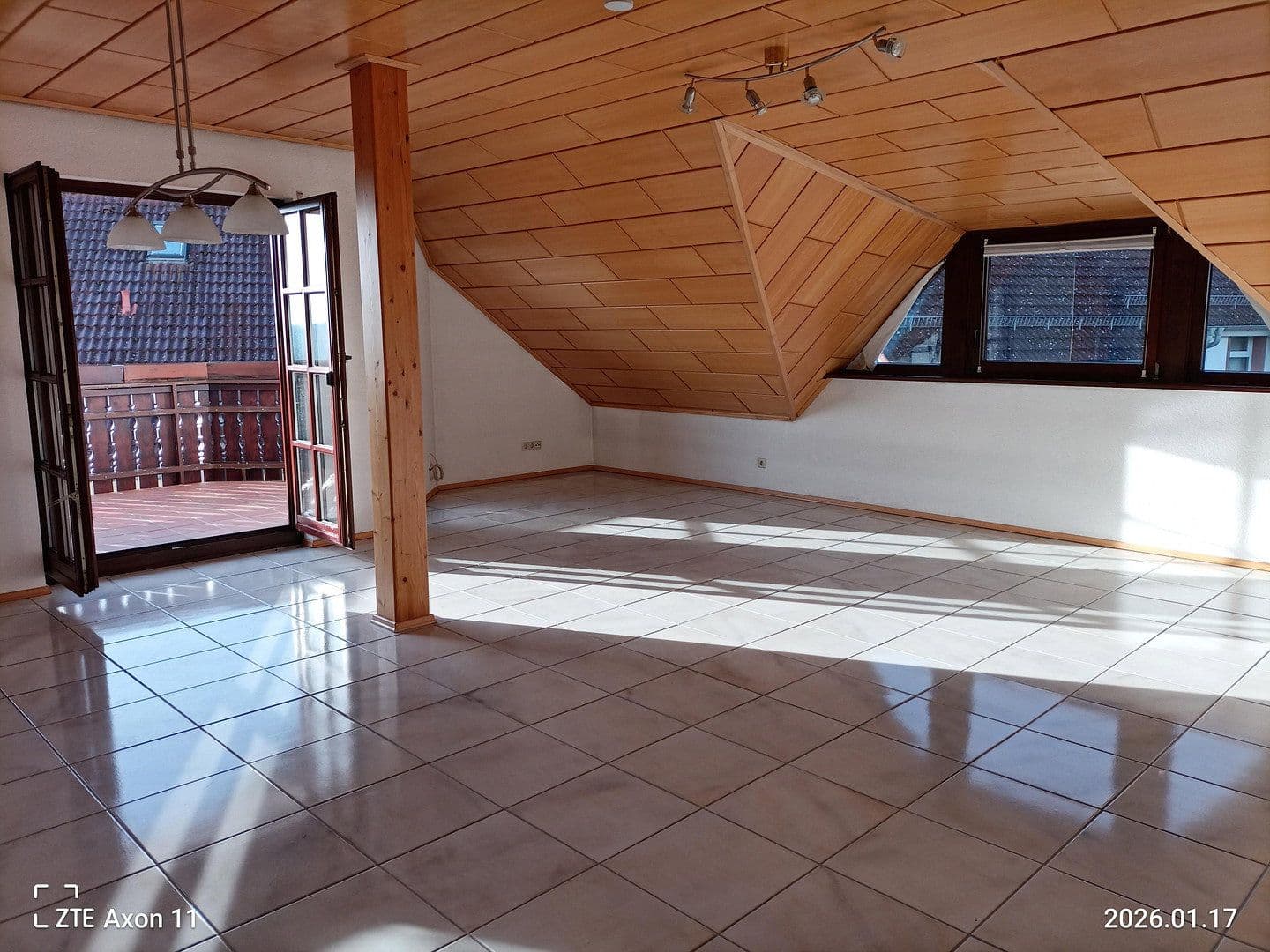 Prodej bytu 3+1 118 m², Ramstein-Miesenbach, Porýní-Falc Prodej bytu 3+1 118 m², Ramstein-Miesenbach, Porýní-Falc