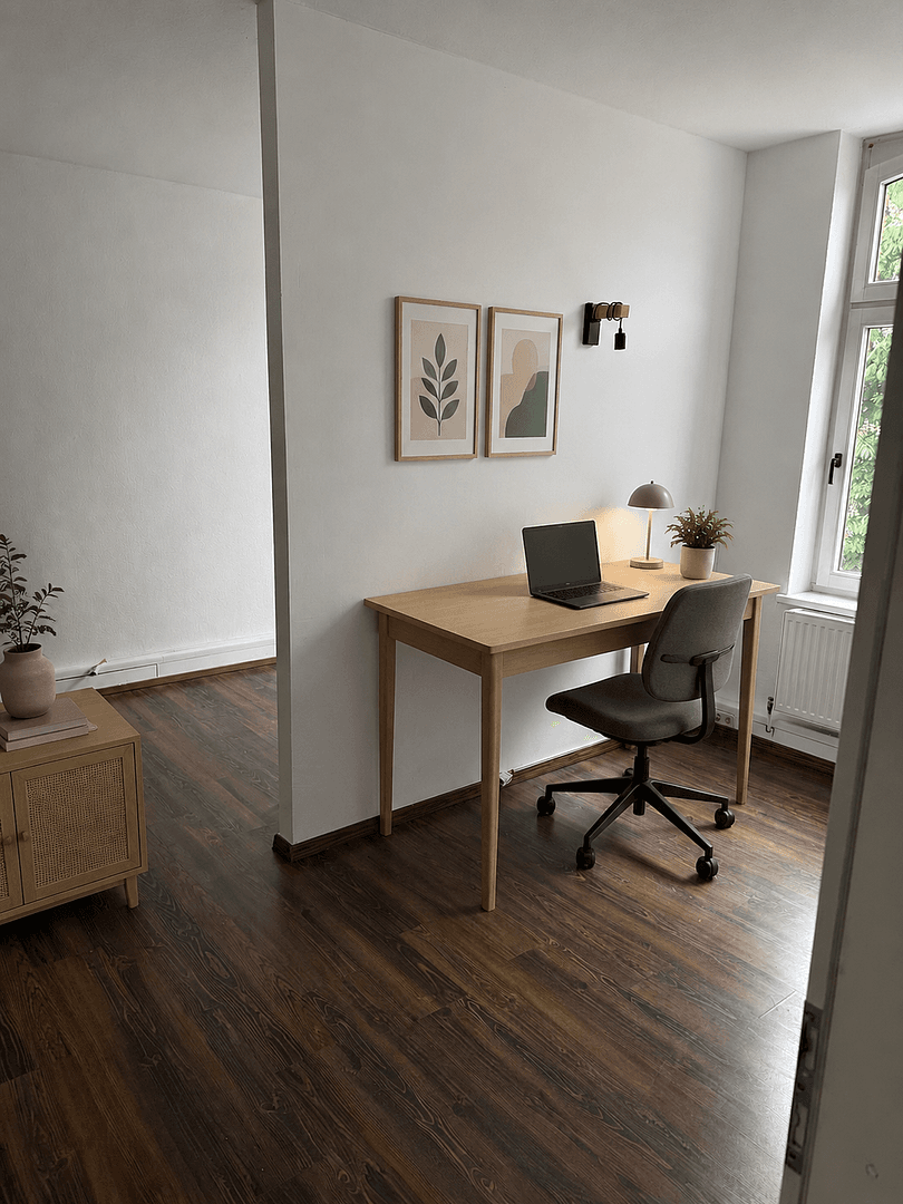 Pronájem kanceláře 42 m², Oberbenrader Str. 51, Nordrhein-Westfalen - Krefeld, Severní Porýní-Vestfálsko Pronájem kanceláře 42 m², Oberbenrader Str. 51, Nordrhein-Westfalen - Krefeld, Severní Porýní-Vestfálsko