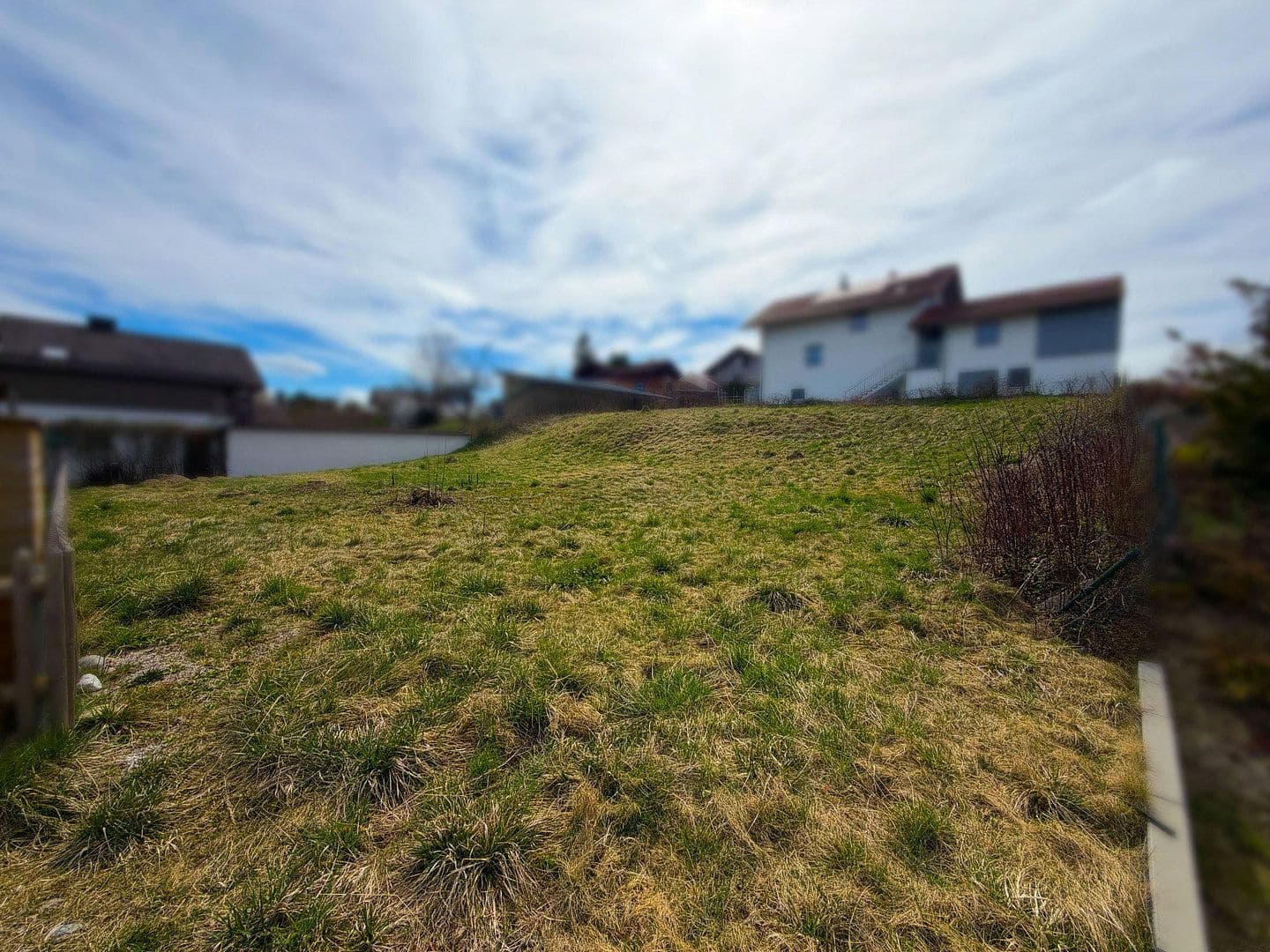 Prodej domu 150 m², pozemek 265 m², Sölber Straße 35b, Raisting, Bavorsko Prodej domu 150 m², pozemek 265 m², Sölber Straße 35b, Raisting, Bavorsko