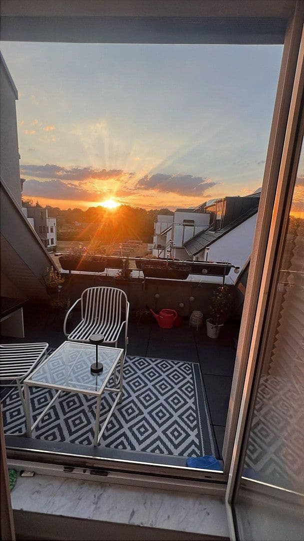Pronájem bytu 3+1 80 m², Markusstr. 9, Niederkassel, Severní Porýní-Vestfálsko Pronájem bytu 3+1 80 m², Markusstr. 9, Niederkassel, Severní Porýní-Vestfálsko