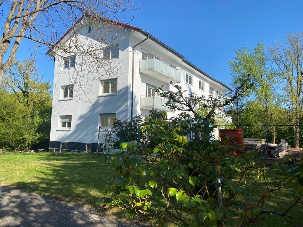 Pronájem bytu 4+1 114 m², Mannheim, Bádensko-Württembersko Pronájem bytu 4+1 114 m², Mannheim, Bádensko-Württembersko