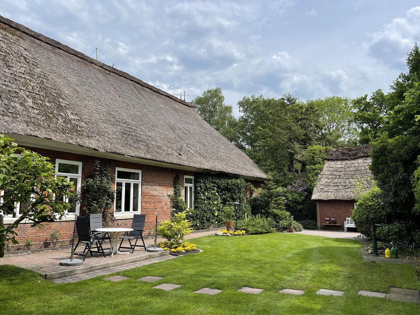 Prodej domu 350 m², pozemek 6.000 m², Hagen im Bremischen, Dolní Sasko Prodej domu 350 m², pozemek 6.000 m², Hagen im Bremischen, Dolní Sasko