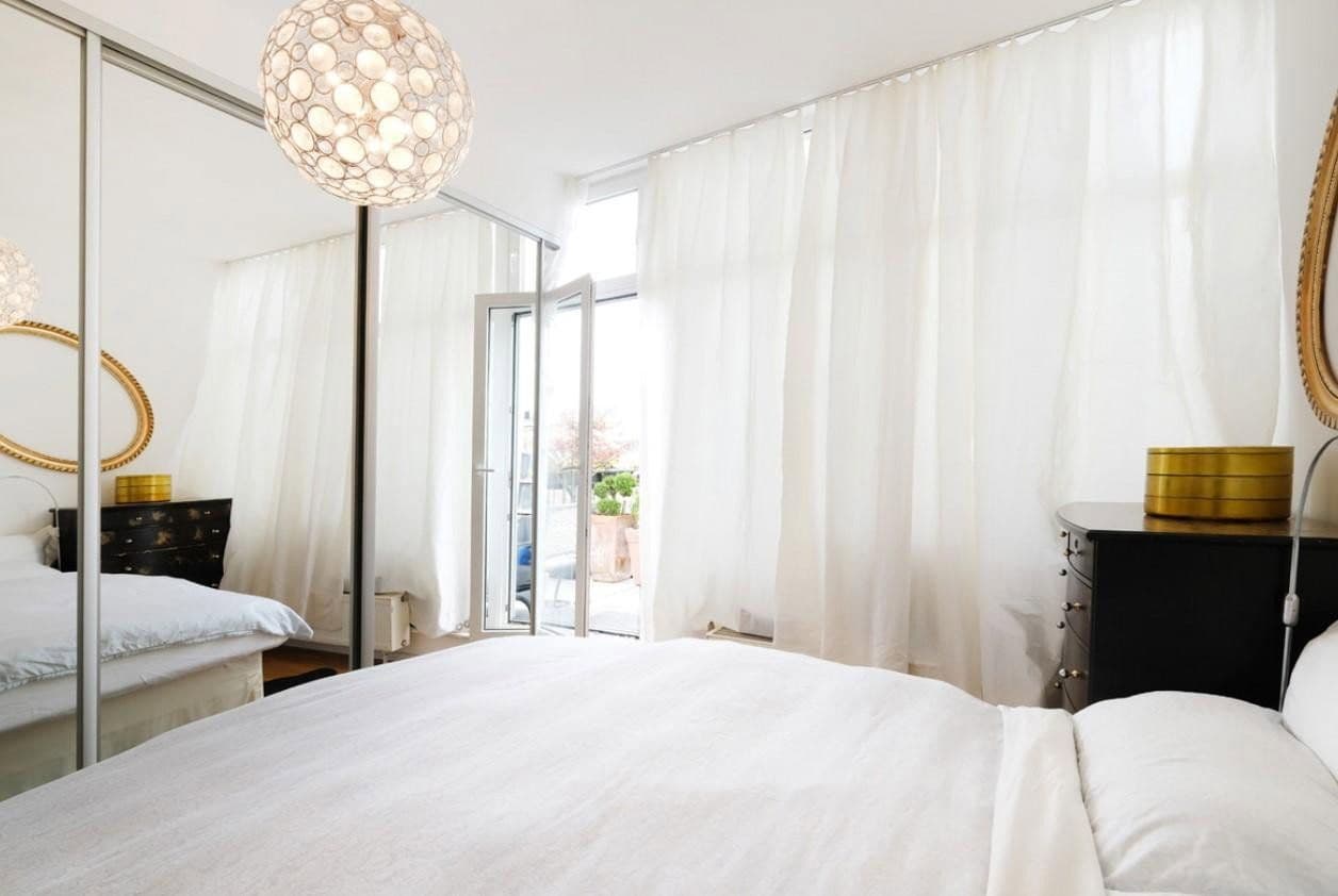 Prodej bytu 2+1 98 m², Berlin, Berlín Prodej bytu 2+1 98 m², Berlin, Berlín