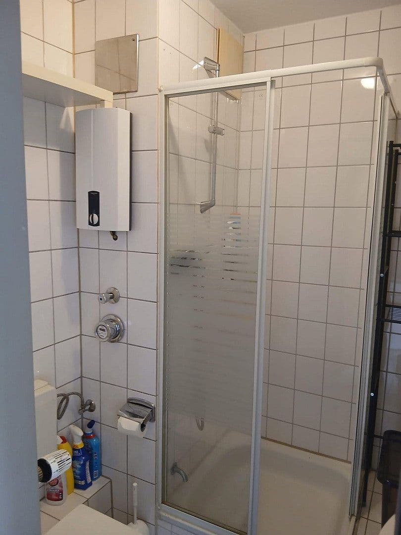 Pronájem bytu 1+1 34 m², Bismarckstr. 42, Essen, Severní Porýní-Vestfálsko Pronájem bytu 1+1 34 m², Bismarckstr. 42, Essen, Severní Porýní-Vestfálsko