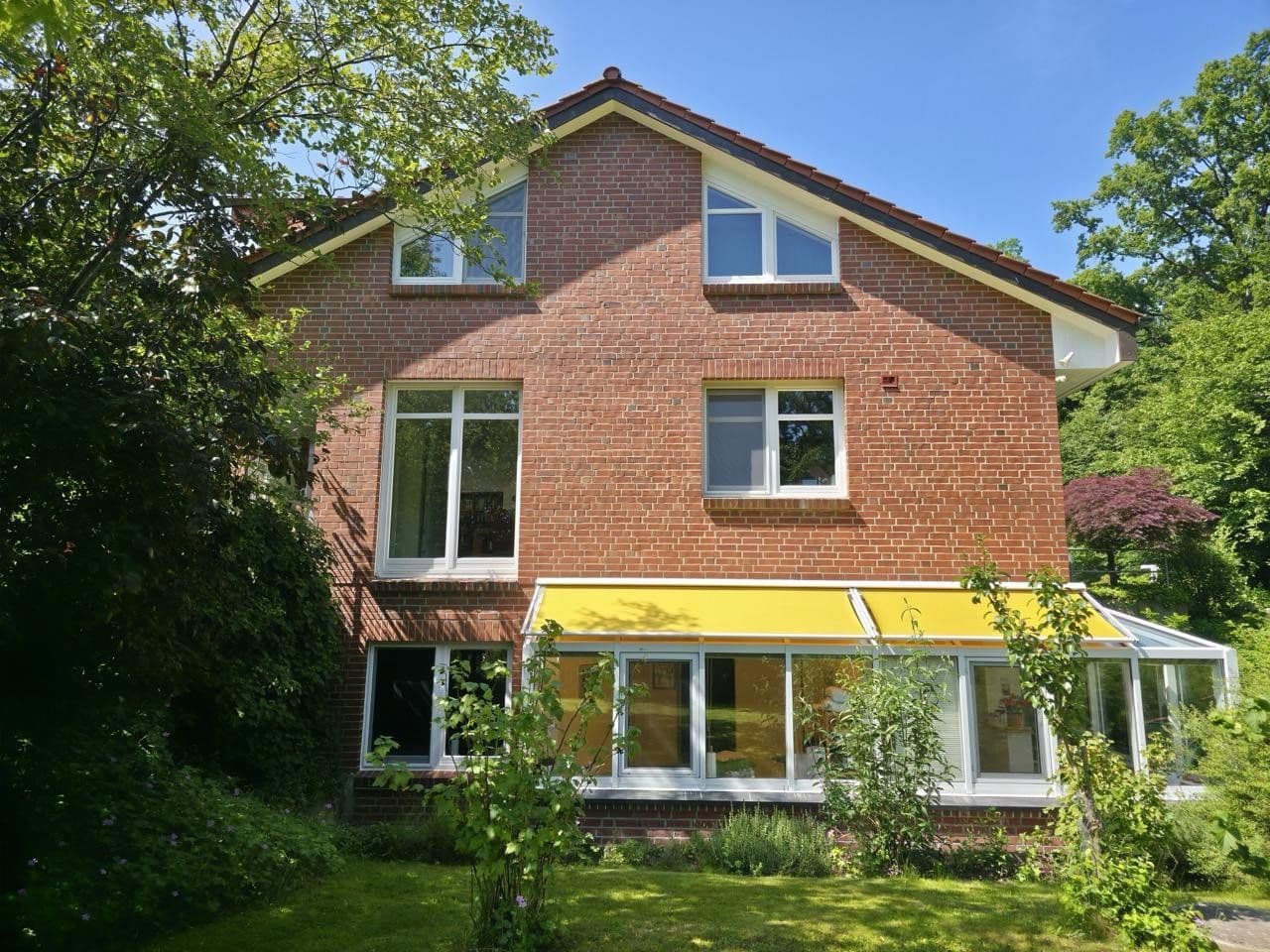 Prodej domu 255 m², pozemek 1.810 m², Jesteburg, Dolní Sasko Prodej domu 255 m², pozemek 1.810 m², Jesteburg, Dolní Sasko