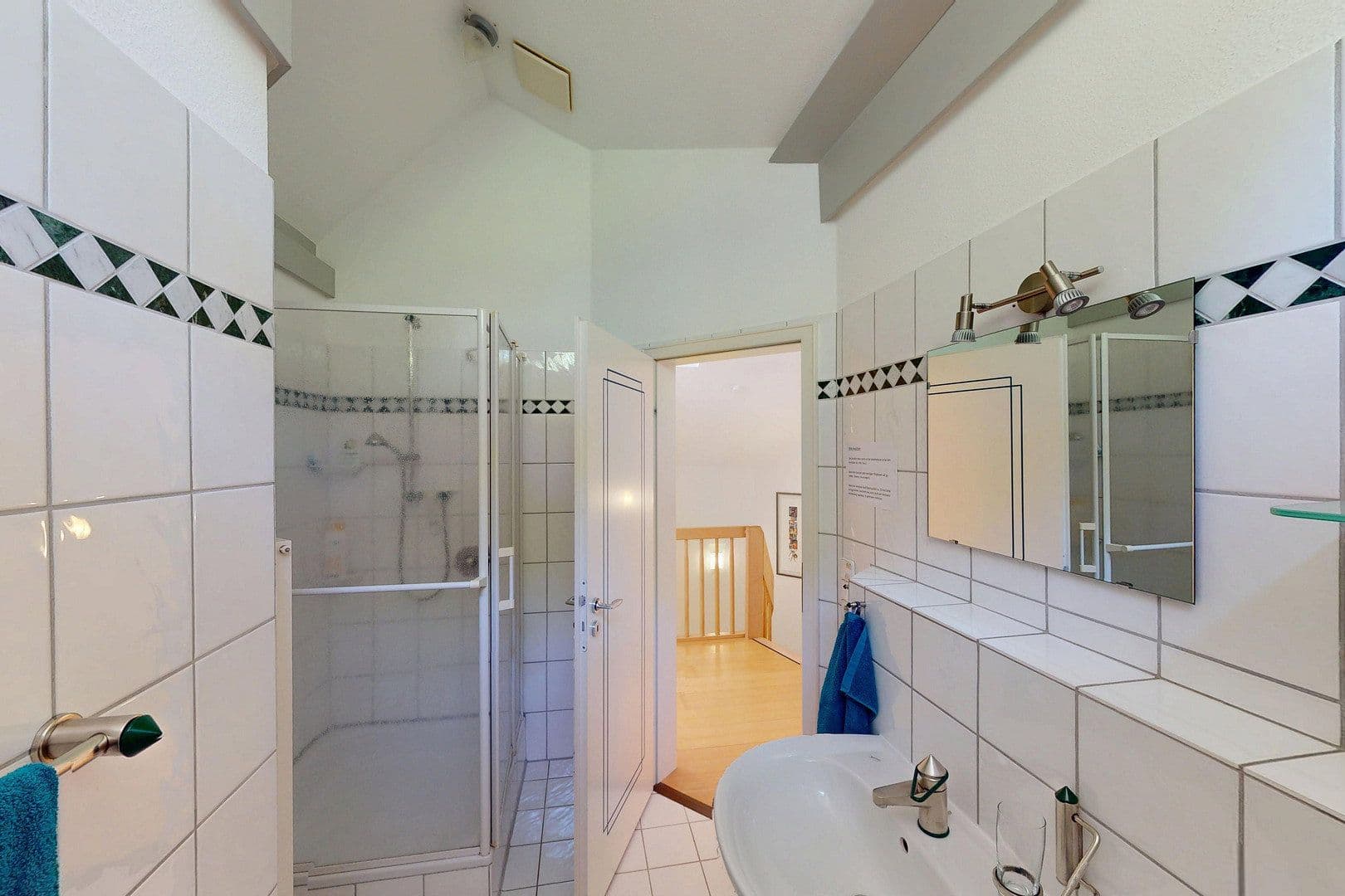 Prodej domu 255 m², pozemek 1.810 m², Jesteburg, Dolní Sasko Prodej domu 255 m², pozemek 1.810 m², Jesteburg, Dolní Sasko