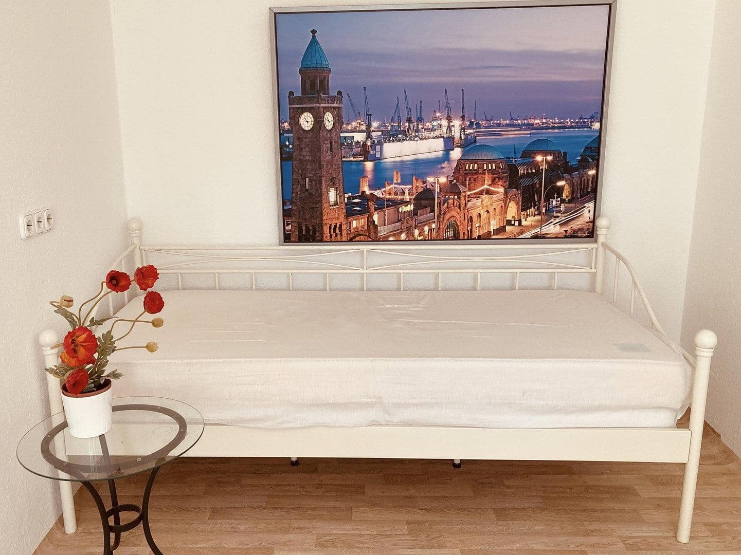 Pronájem bytu 1+1 24 m², Hamburg, Hamburg Pronájem bytu 1+1 24 m², Hamburg, Hamburg