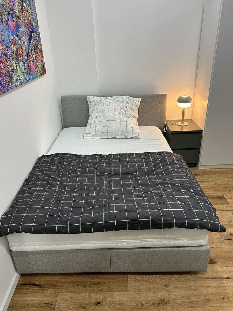 Pronájem bytu 1+1 42 m², Pettenkoferstrasse 5, Berlin, Berlín Pronájem bytu 1+1 42 m², Pettenkoferstrasse 5, Berlin, Berlín