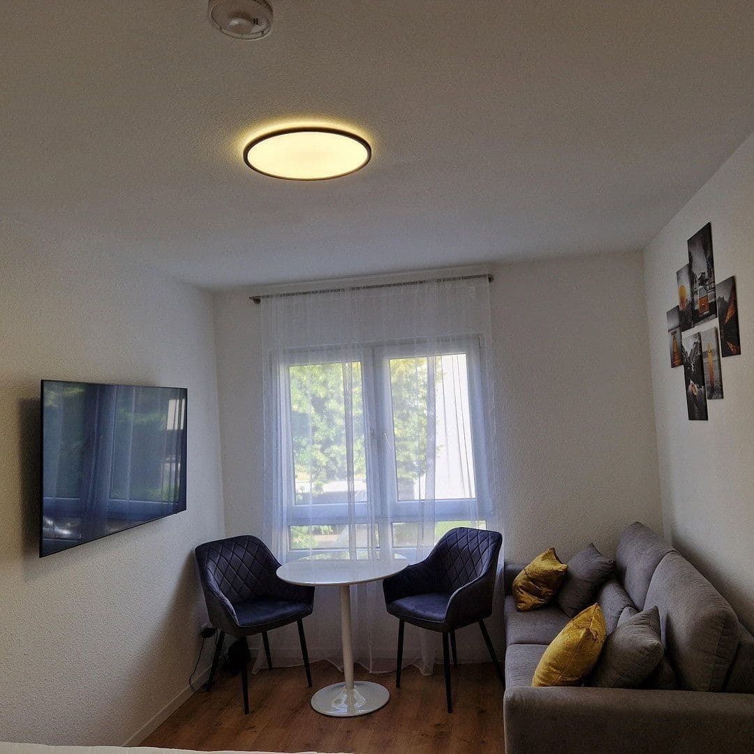Pronájem bytu 1+1 20 m², An der Vogelhardt 8, Karlsruhe, Bádensko-Württembersko Pronájem bytu 1+1 20 m², An der Vogelhardt 8, Karlsruhe, Bádensko-Württembersko