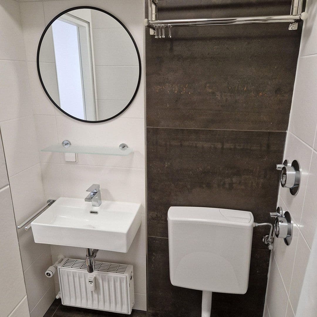 Pronájem bytu 1+1 20 m², An der Vogelhardt 8, Karlsruhe, Bádensko-Württembersko Pronájem bytu 1+1 20 m², An der Vogelhardt 8, Karlsruhe, Bádensko-Württembersko