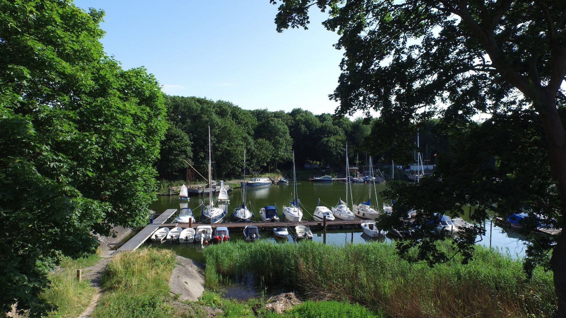 Prodej pozemku 21.000 m², Am Alten Marinehafen 16, Stralsund, Mecklenburg-Vorpommern Prodej pozemku 21.000 m², Am Alten Marinehafen 16, Stralsund, Mecklenburg-Vorpommern