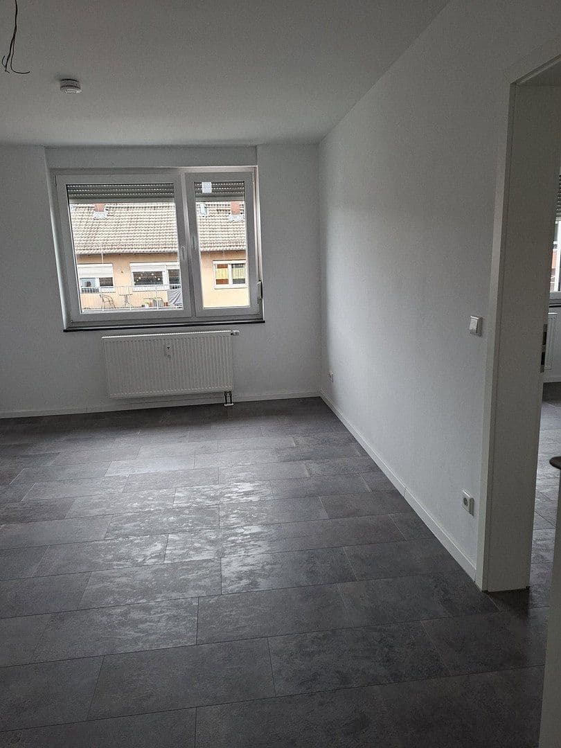 Pronájem bytu 2+1 55 m², Darmstadt, Hessen Pronájem bytu 2+1 55 m², Darmstadt, Hessen