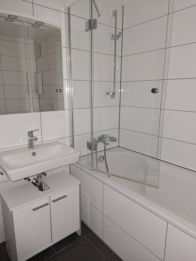 Pronájem bytu 2+1 55 m², Darmstadt, Hessen Pronájem bytu 2+1 55 m², Darmstadt, Hessen