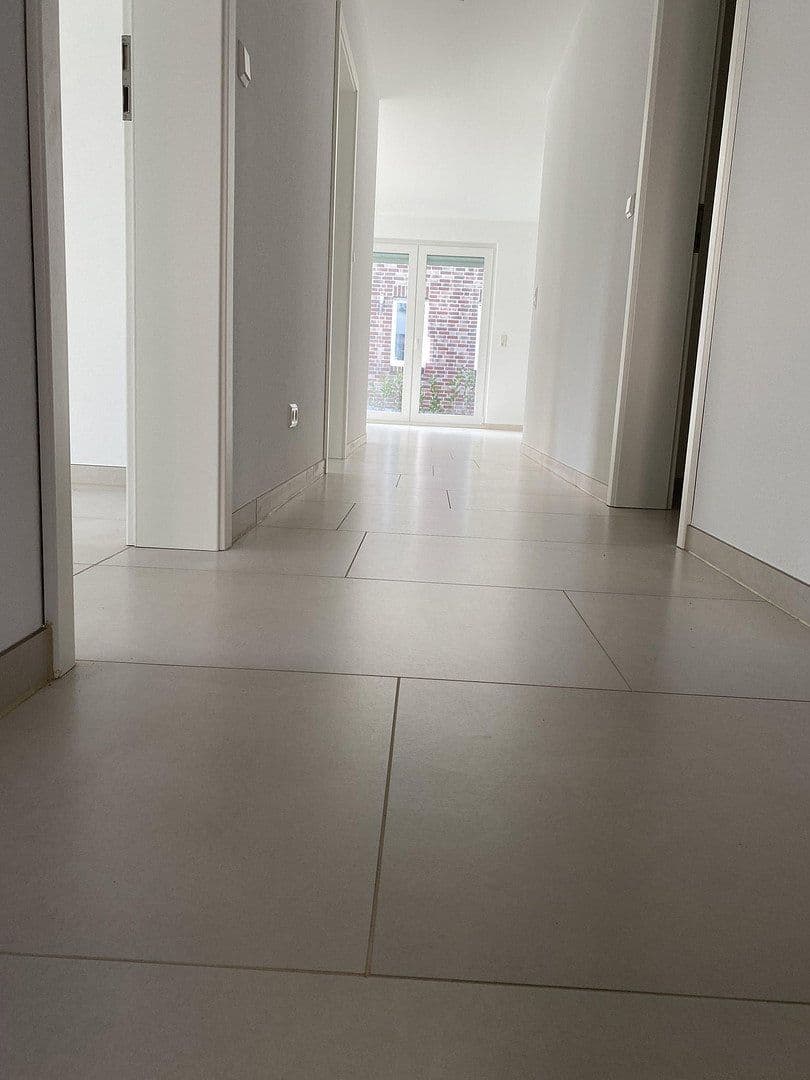 Prodej bytu 3+1 115 m², Hannover, Dolní Sasko Prodej bytu 3+1 115 m², Hannover, Dolní Sasko