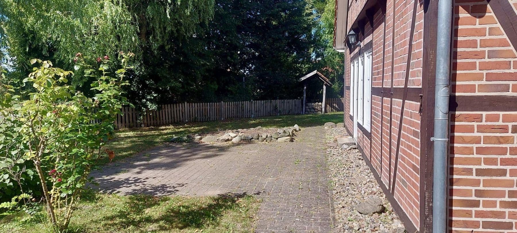 Pronájem domu 190 m², pozemek 600 m², Boizenburg/Elbe, Mecklenburg-Vorpommern Pronájem domu 190 m², pozemek 600 m², Boizenburg/Elbe, Mecklenburg-Vorpommern