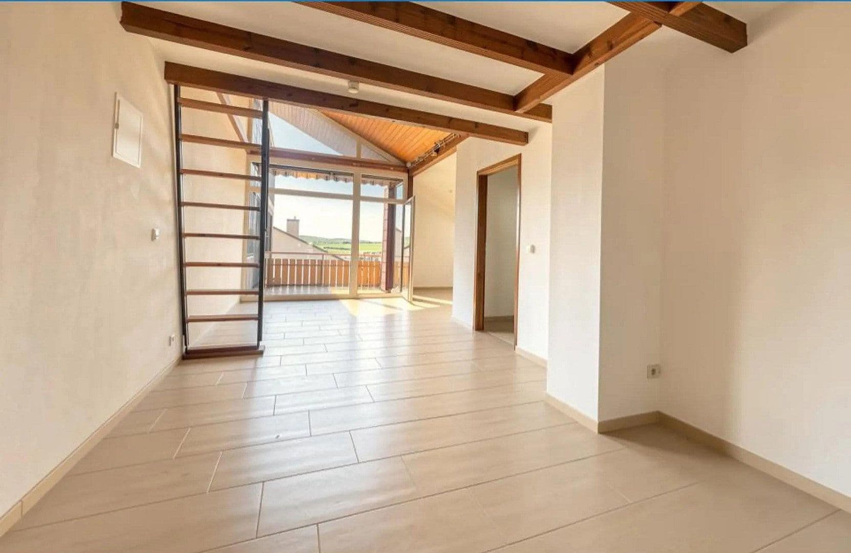 Pronájem bytu 2+kk 84 m², Eberdingen, Bádensko-Württembersko Pronájem bytu 2+kk 84 m², Eberdingen, Bádensko-Württembersko