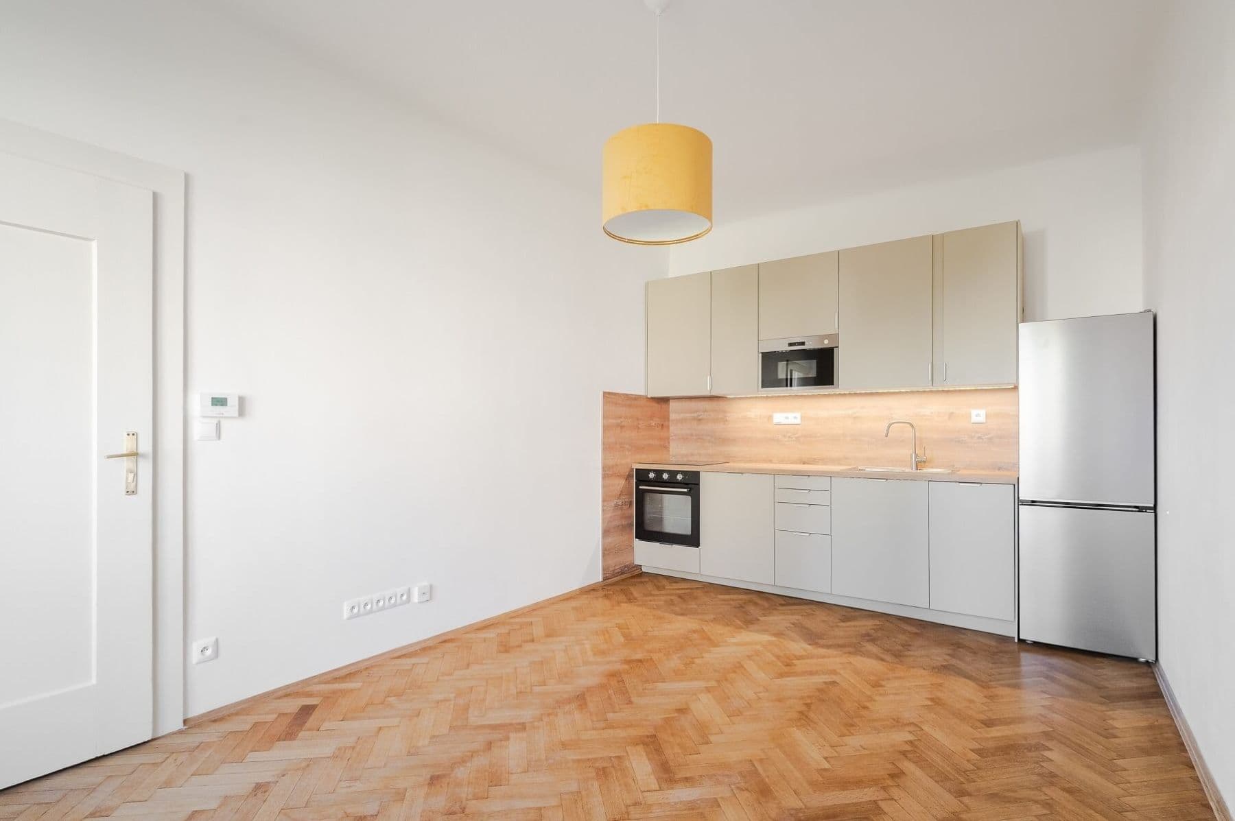 Pronájem bytu 2+kk 43 m², Myslbekova, Praha, Praha Pronájem bytu 2+kk 43 m², Myslbekova, Praha, Praha