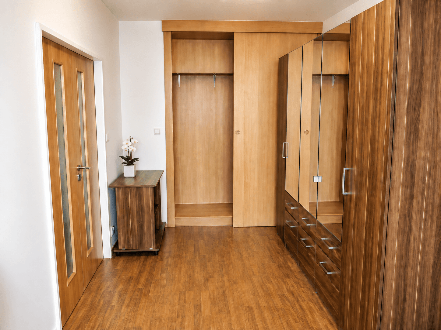 Pronájem bytu 3+1 75 m², Lešenská, Praha, Praha Pronájem bytu 3+1 75 m², Lešenská, Praha, Praha