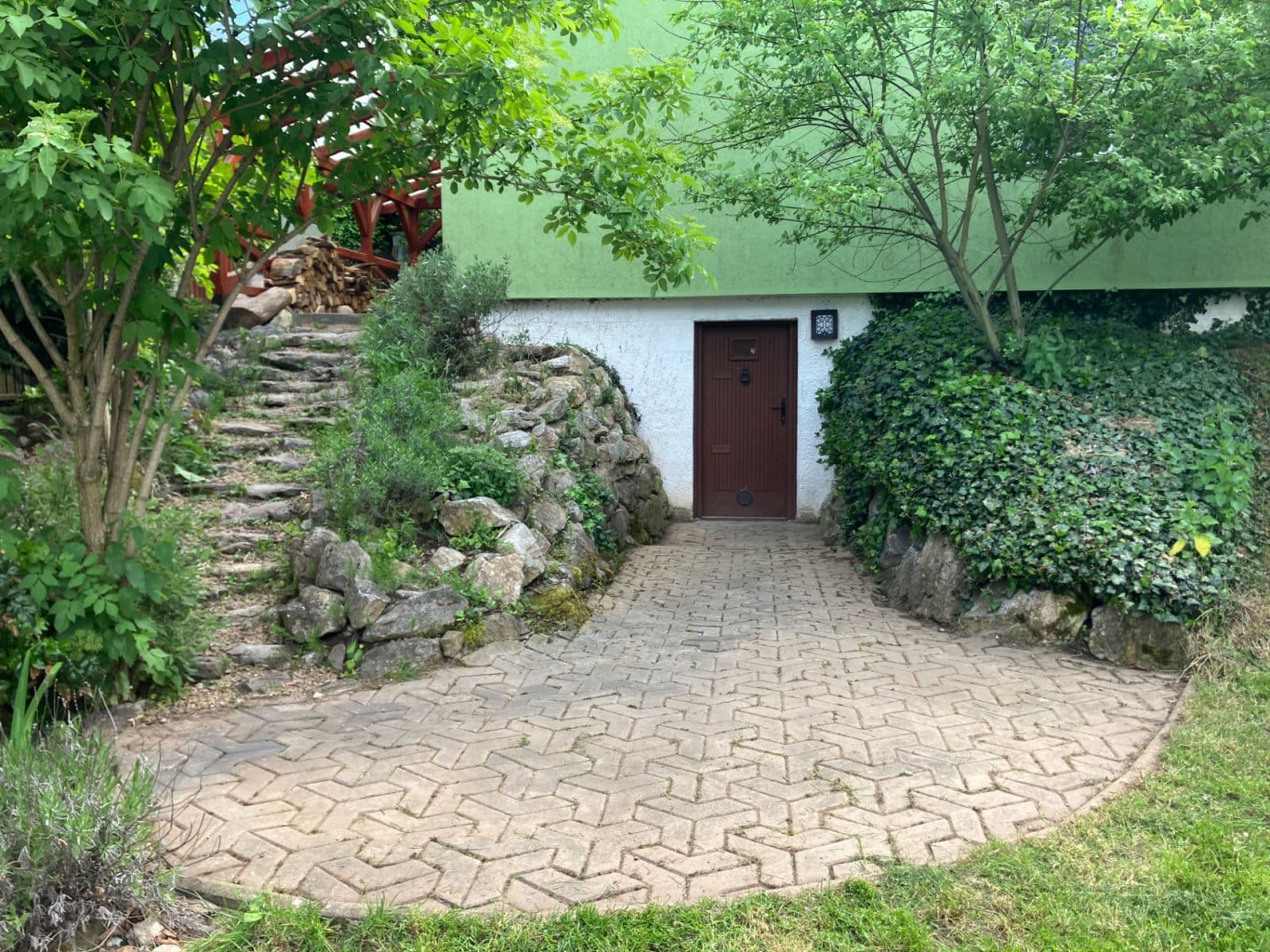 Prodej domu 240 m², pozemek 1.063 m², Na Prášilkách, Černá Hora, Jihomoravský kraj Prodej domu 240 m², pozemek 1.063 m², Na Prášilkách, Černá Hora, Jihomoravský kraj