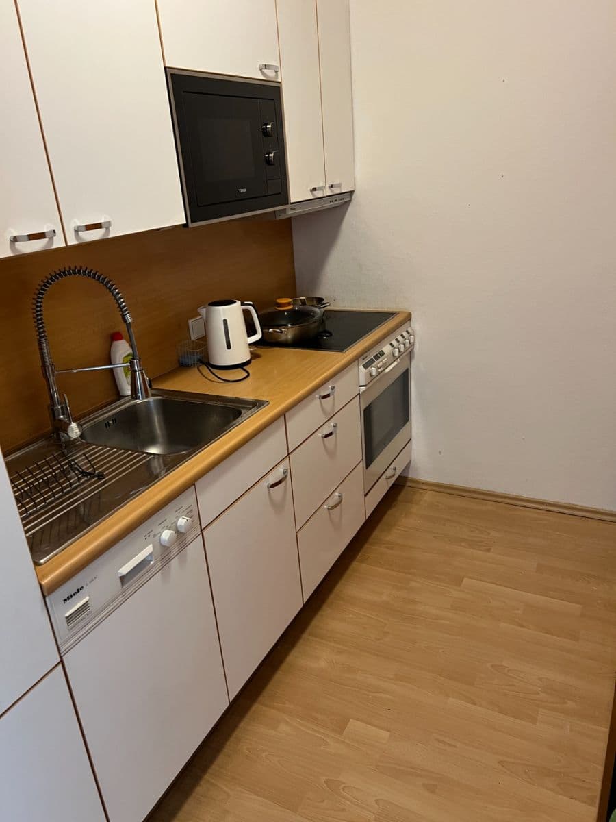 Pronájem bytu 2+kk 48 m², Chotovická, Praha, Praha Pronájem bytu 2+kk 48 m², Chotovická, Praha, Praha