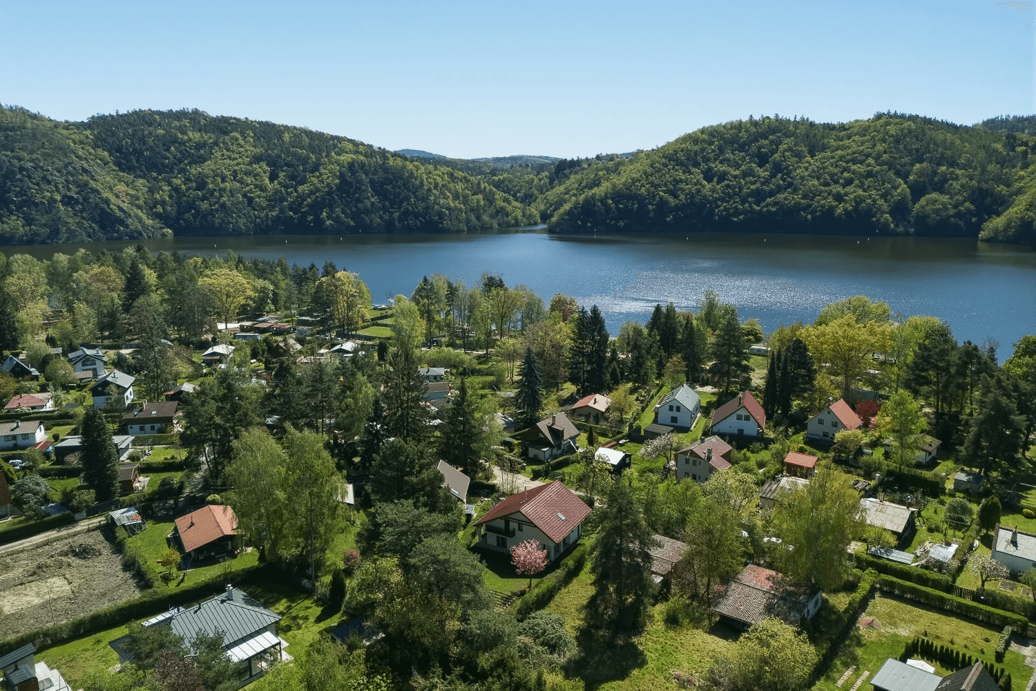 Prodej chaty, chalupy 155 m², pozemek 705 m², Slapy, Středočeský kraj Prodej chaty, chalupy 155 m², pozemek 705 m², Slapy, Středočeský kraj