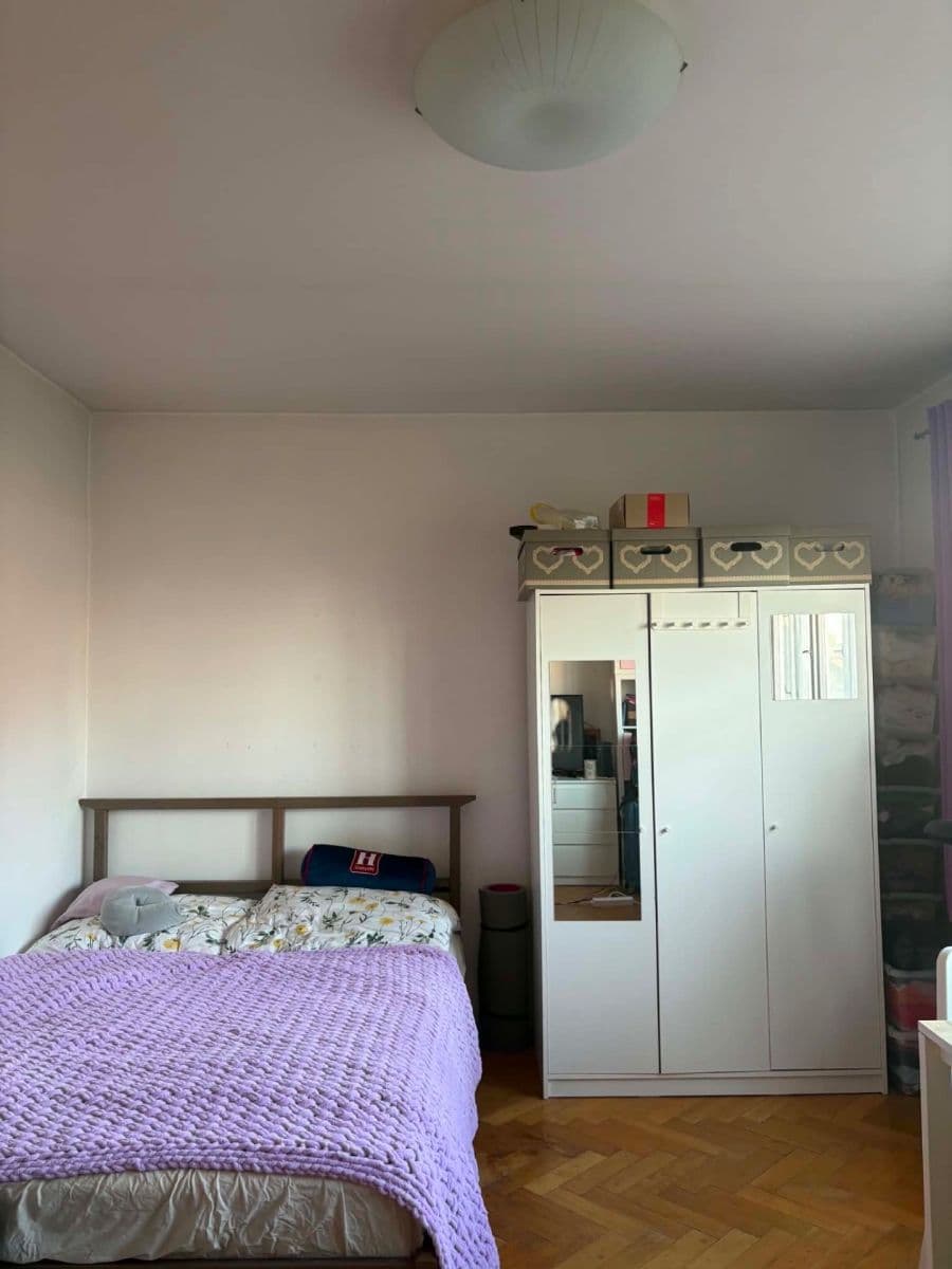 Pronájem bytu 1+kk 24 m², Kouřimská, Praha, Praha Pronájem bytu 1+kk 24 m², Kouřimská, Praha, Praha