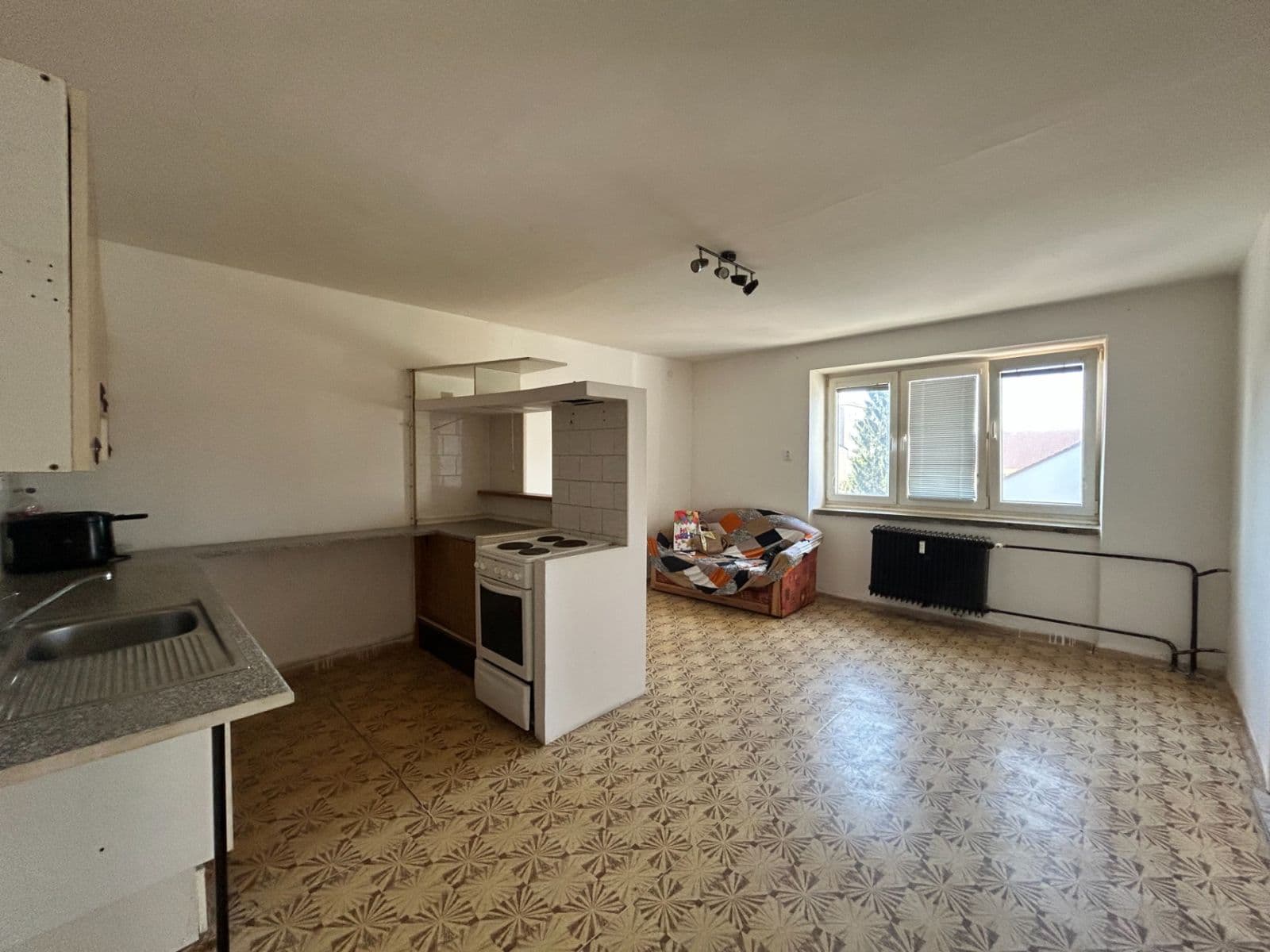 Prodej bytu 3+kk 70 m², Revoluční, Žďár nad Sázavou, Kraj Vysočina Prodej bytu 3+kk 70 m², Revoluční, Žďár nad Sázavou, Kraj Vysočina