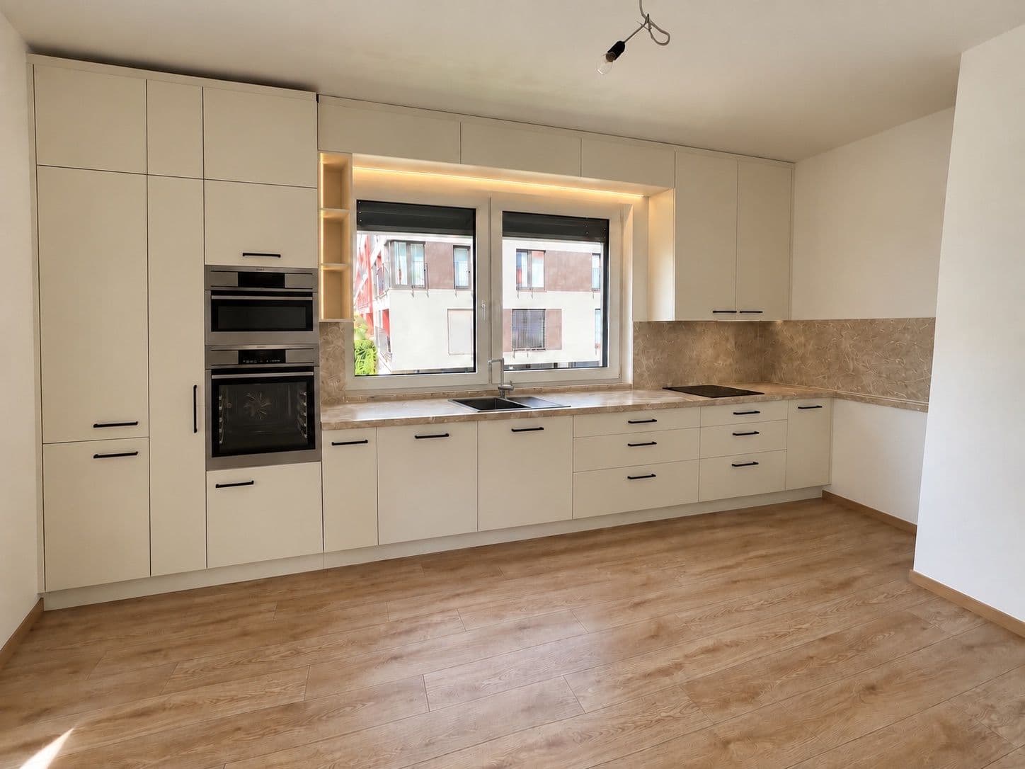 Pronájem bytu 2+kk 56 m², Stromovka, Havlíčkův Brod, Kraj Vysočina Pronájem bytu 2+kk 56 m², Stromovka, Havlíčkův Brod, Kraj Vysočina