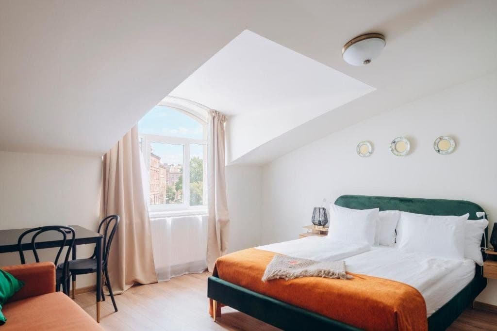 Pronájem bytu 24 m², Bulharská, Karlovy Vary, Karlovarský kraj Pronájem bytu 24 m², Bulharská, Karlovy Vary, Karlovarský kraj