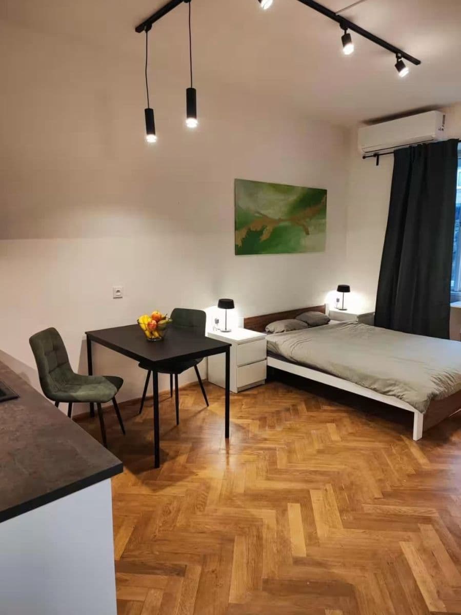 Pronájem bytu 27 m², Žerotínova, Praha, Praha Pronájem bytu 27 m², Žerotínova, Praha, Praha