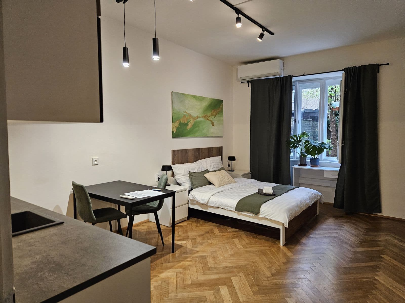Pronájem bytu 27 m², Žerotínova, Praha, Praha Pronájem bytu 27 m², Žerotínova, Praha, Praha