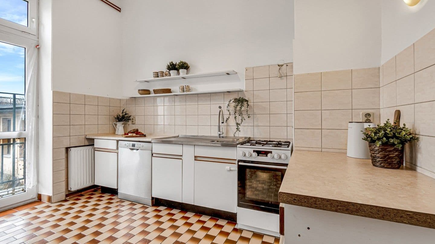 Prodej bytu 4+1 131 m², V Aleji, Jablonec nad Nisou, Liberecký kraj Prodej bytu 4+1 131 m², V Aleji, Jablonec nad Nisou, Liberecký kraj