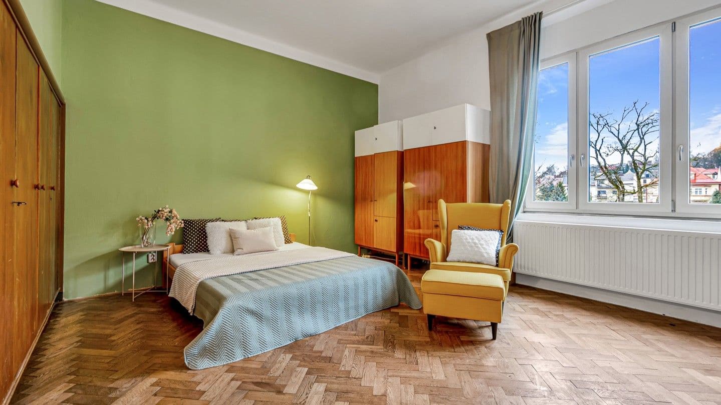 Prodej bytu 4+1 131 m², V Aleji, Jablonec nad Nisou, Liberecký kraj Prodej bytu 4+1 131 m², V Aleji, Jablonec nad Nisou, Liberecký kraj