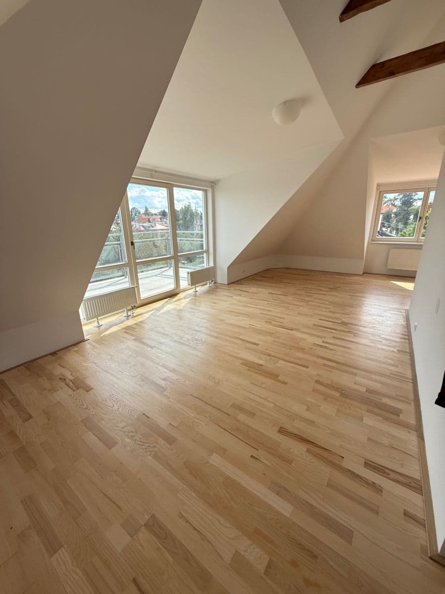 Pronájem bytu 85 m², Na Pískách, Praha, Praha Pronájem bytu 85 m², Na Pískách, Praha, Praha
