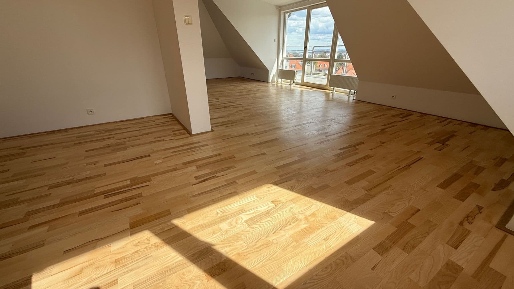 Pronájem bytu 85 m², Na Pískách, Praha, Praha Pronájem bytu 85 m², Na Pískách, Praha, Praha