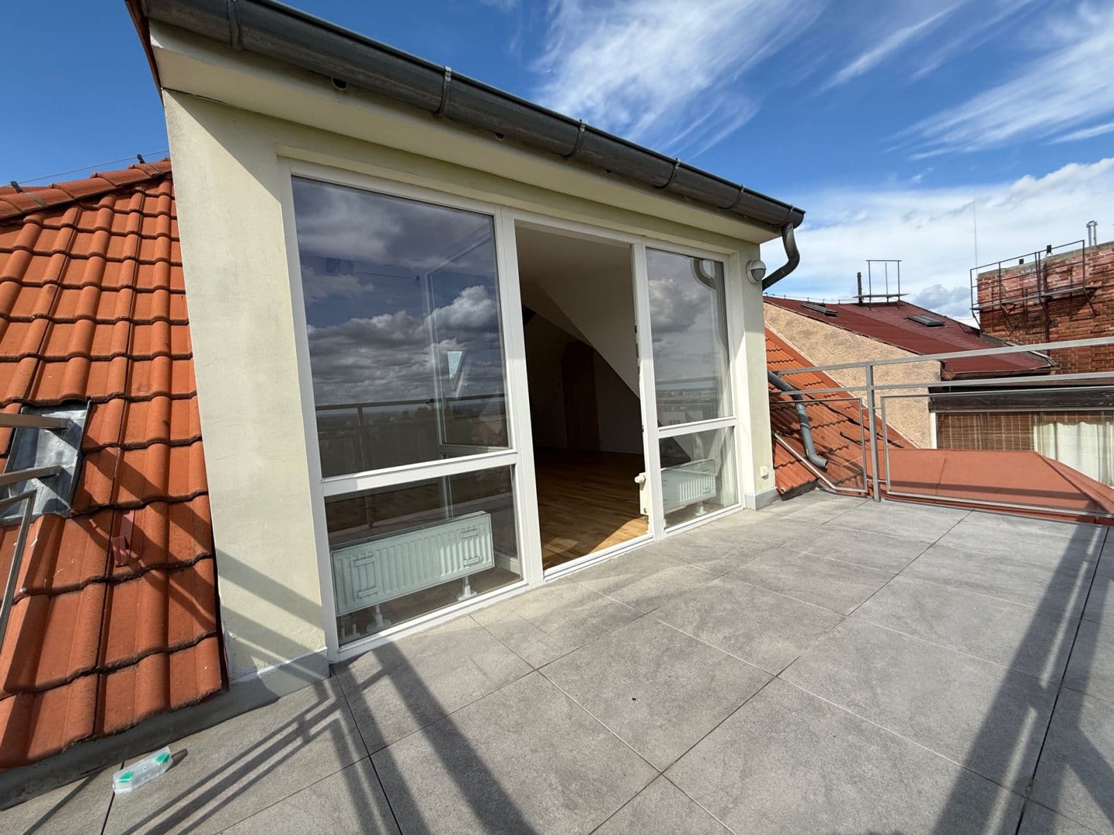Pronájem bytu 85 m², Na Pískách, Praha, Praha Pronájem bytu 85 m², Na Pískách, Praha, Praha