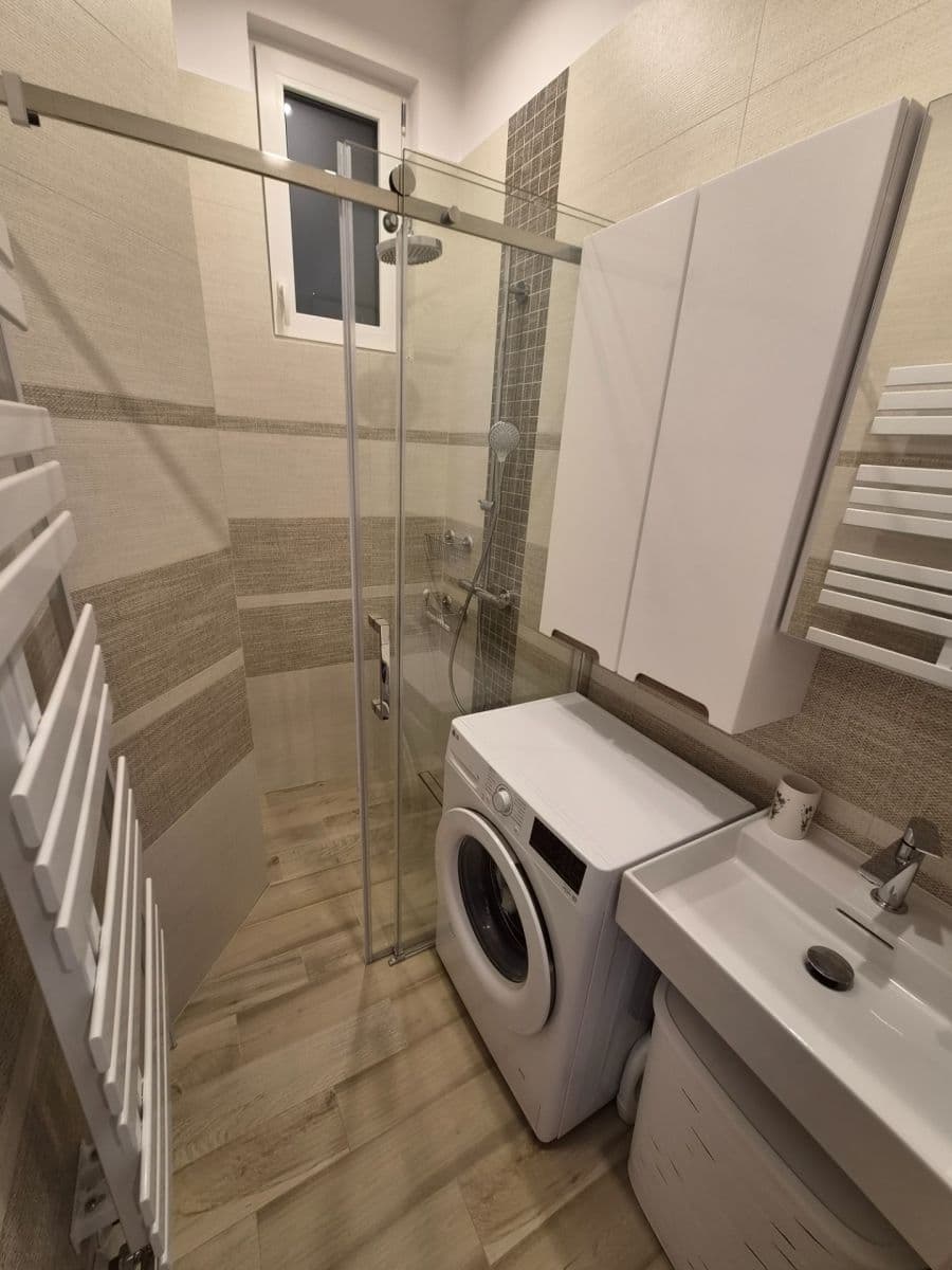 Pronájem bytu 2+kk 49 m², Na Hanspaulce, Praha, Praha Pronájem bytu 2+kk 49 m², Na Hanspaulce, Praha, Praha