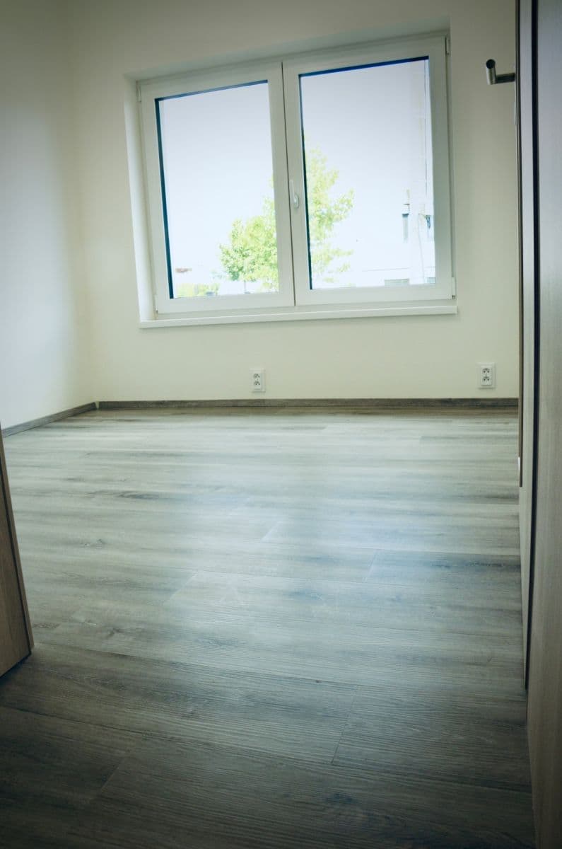 Pronájem bytu 3+kk 52 m², Vranov, Středočeský kraj Pronájem bytu 3+kk 52 m², Vranov, Středočeský kraj