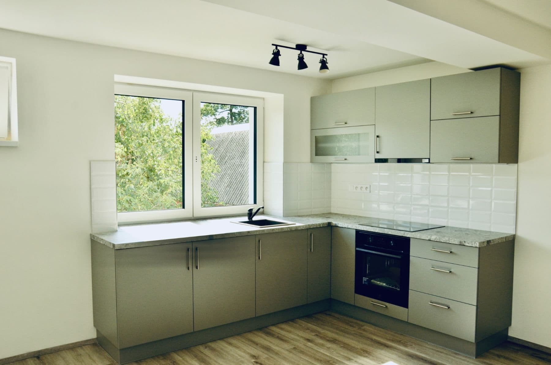 Pronájem bytu 2+kk 75 m², Vranov, Středočeský kraj Pronájem bytu 2+kk 75 m², Vranov, Středočeský kraj
