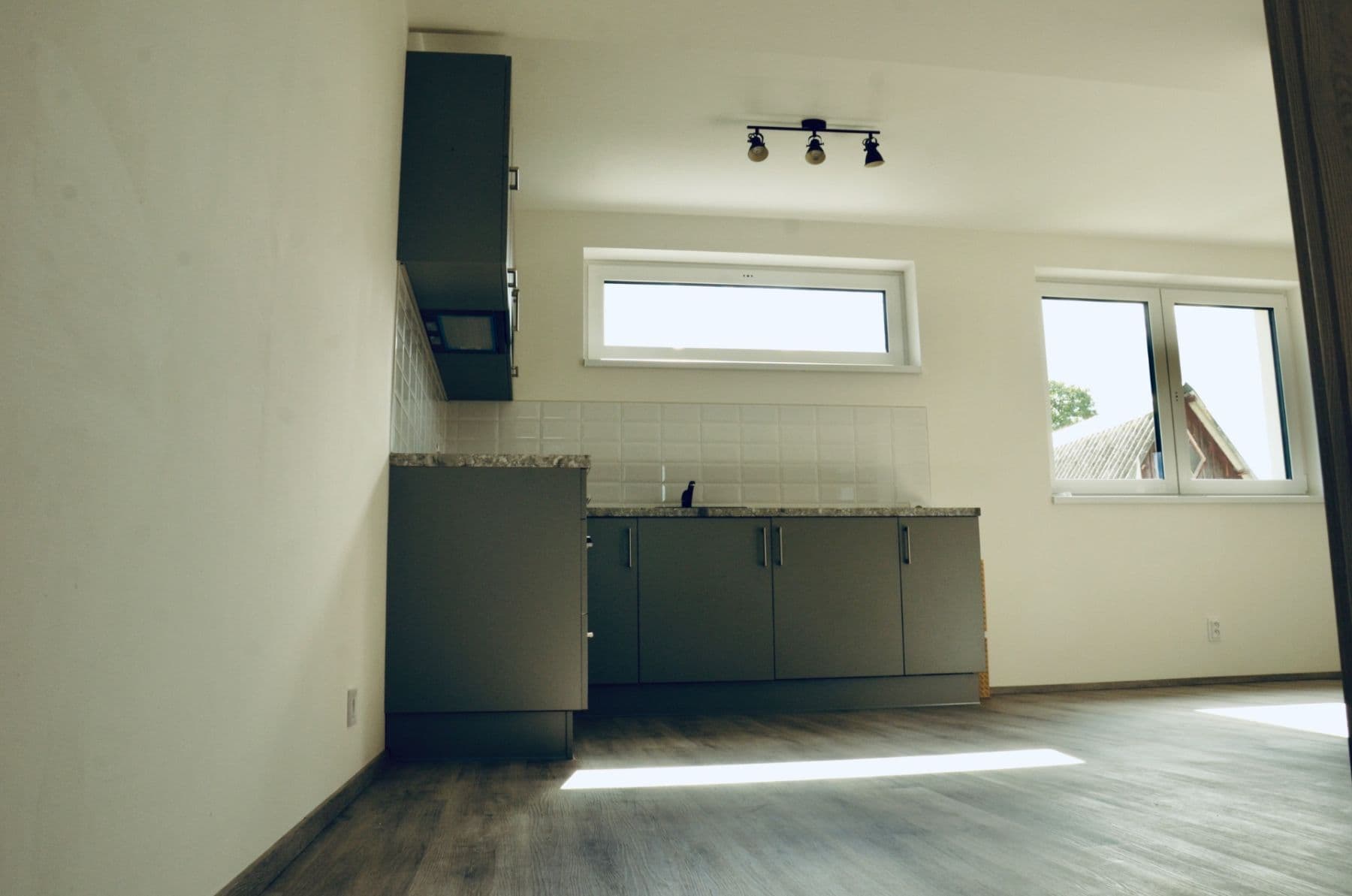 Pronájem bytu 2+kk 52 m², Vranov, Středočeský kraj Pronájem bytu 2+kk 52 m², Vranov, Středočeský kraj