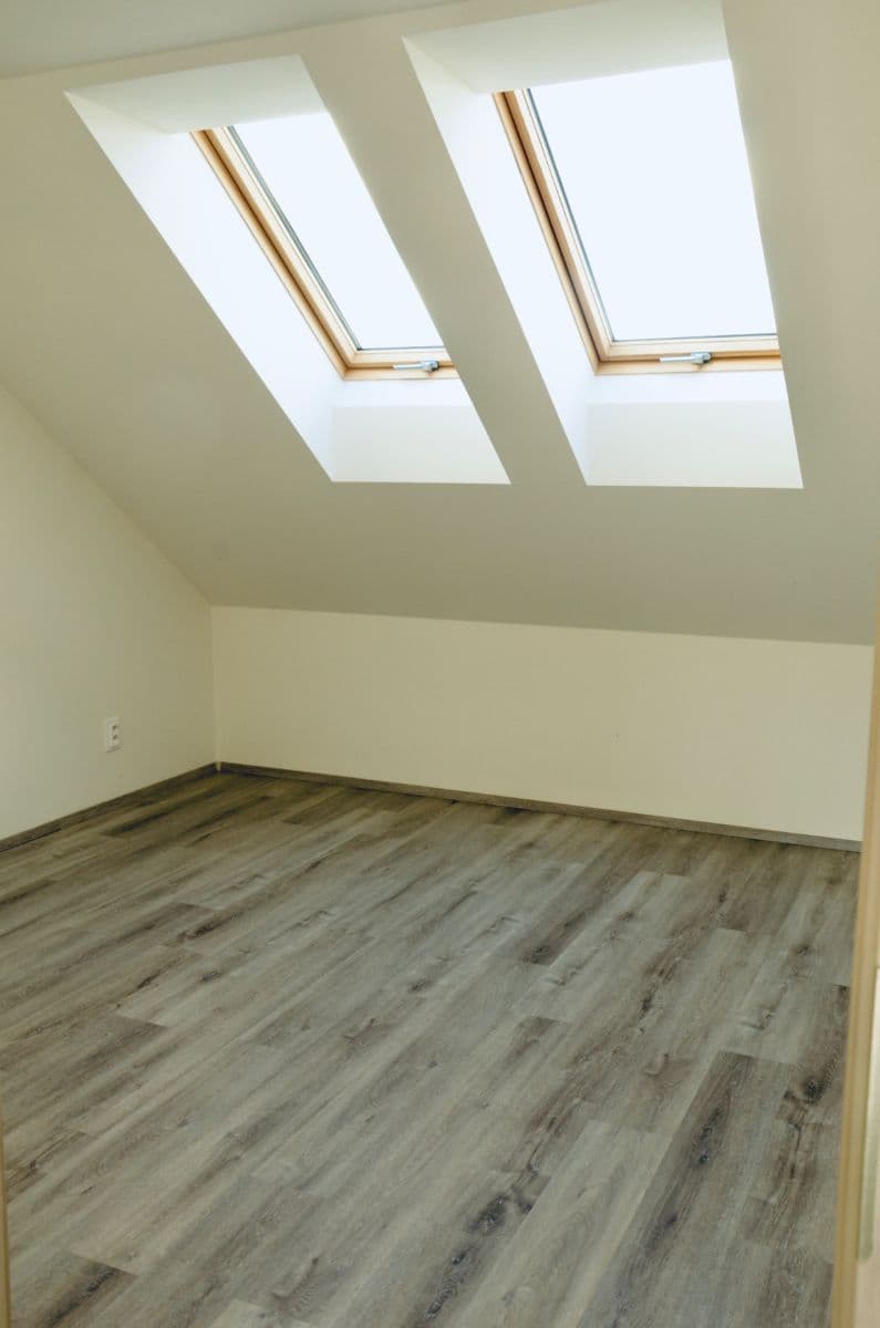 Pronájem bytu 2+kk 52 m², Vranov, Středočeský kraj Pronájem bytu 2+kk 52 m², Vranov, Středočeský kraj