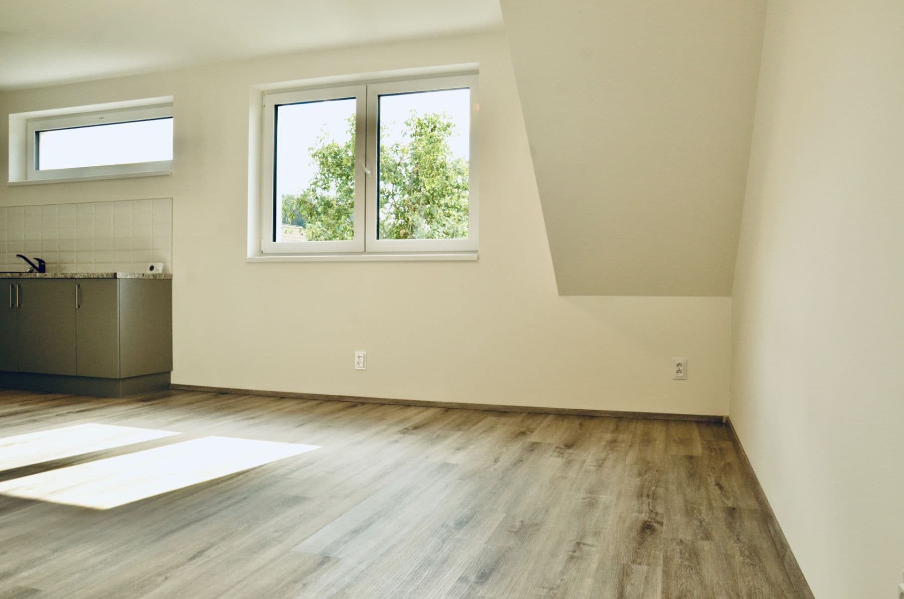 Pronájem bytu 2+kk 52 m², Vranov, Středočeský kraj Pronájem bytu 2+kk 52 m², Vranov, Středočeský kraj