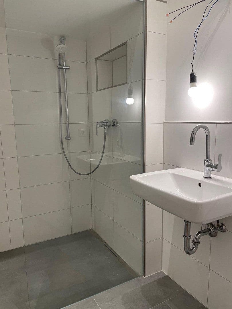 Pronájem bytu 3+1 86 m², Kreuzbergstraße 20, Düsseldorf, Severní Porýní-Vestfálsko Pronájem bytu 3+1 86 m², Kreuzbergstraße 20, Düsseldorf, Severní Porýní-Vestfálsko