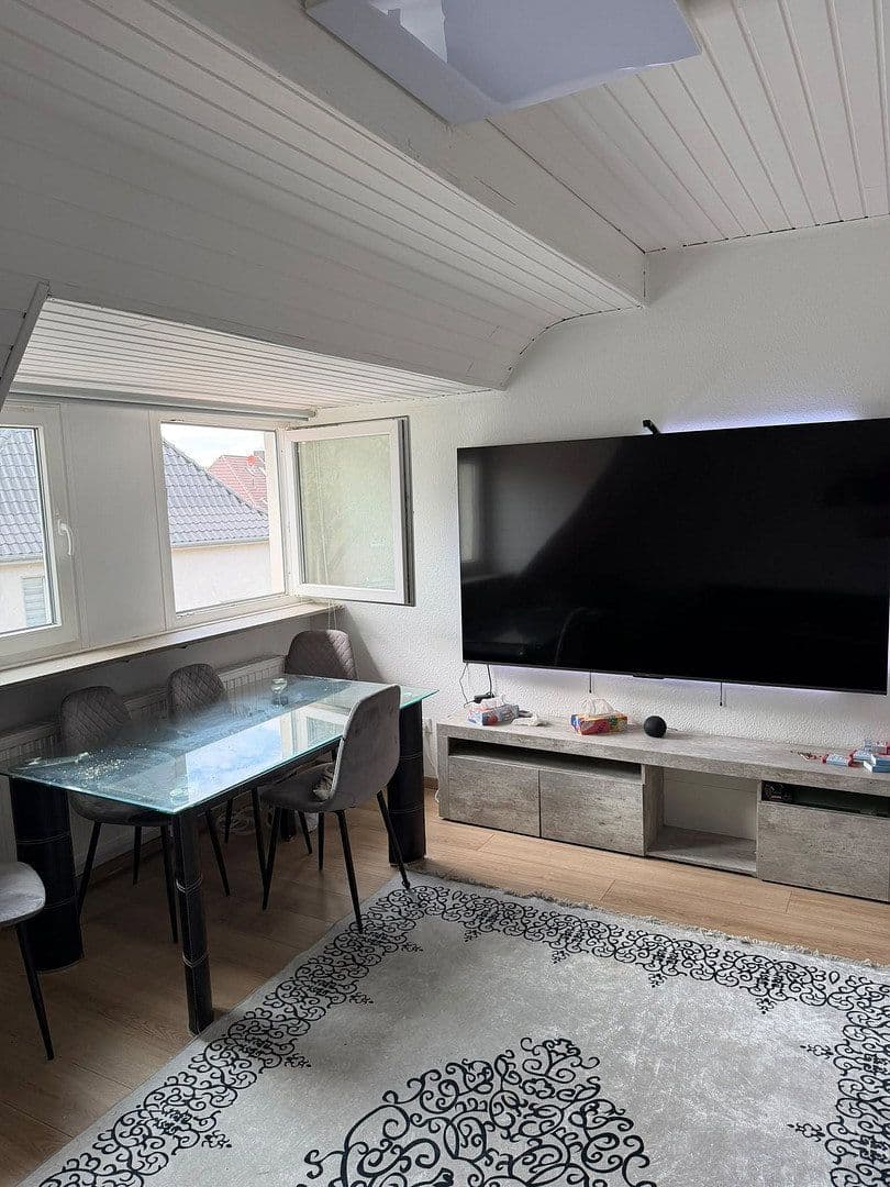 Pronájem bytu 3+1 61 m², Arenbergstraße 8, Herten, Severní Porýní-Vestfálsko Pronájem bytu 3+1 61 m², Arenbergstraße 8, Herten, Severní Porýní-Vestfálsko