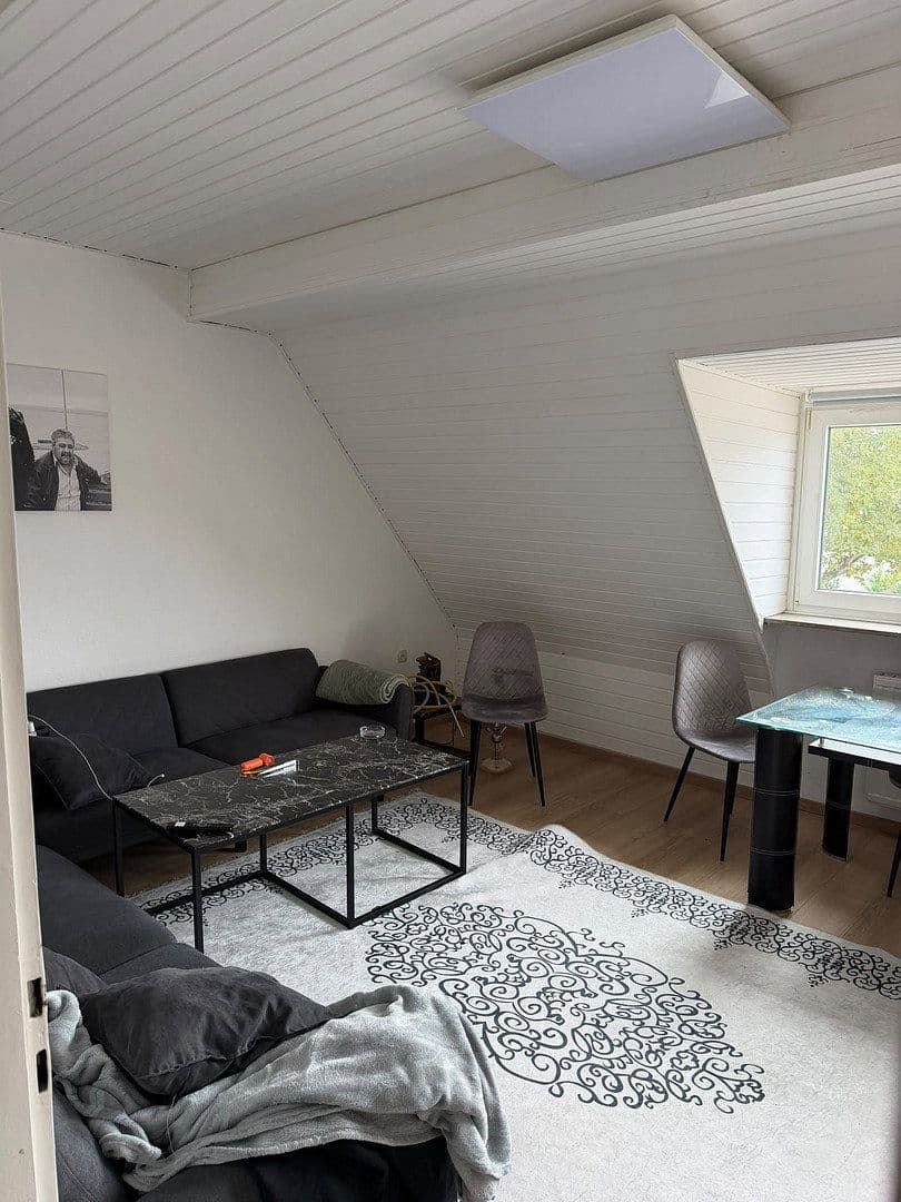 Pronájem bytu 3+1 61 m², Arenbergstraße 8, Herten, Severní Porýní-Vestfálsko Pronájem bytu 3+1 61 m², Arenbergstraße 8, Herten, Severní Porýní-Vestfálsko