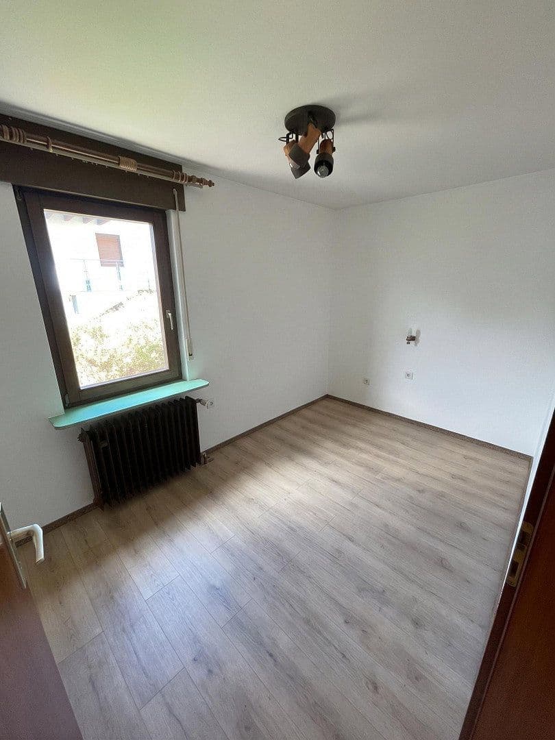 Pronájem bytu 4+kk 120 m², Lauterbach, Bádensko-Württembersko Pronájem bytu 4+kk 120 m², Lauterbach, Bádensko-Württembersko