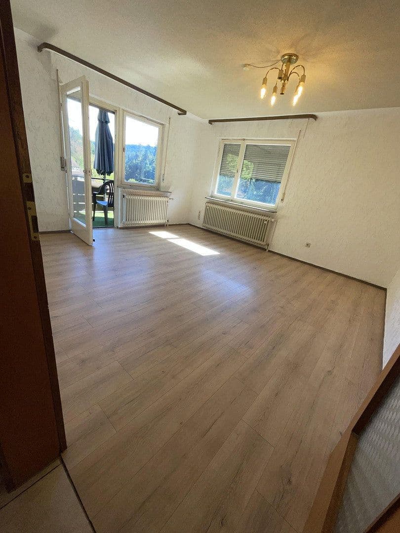 Pronájem bytu 4+kk 120 m², Lauterbach, Bádensko-Württembersko Pronájem bytu 4+kk 120 m², Lauterbach, Bádensko-Württembersko