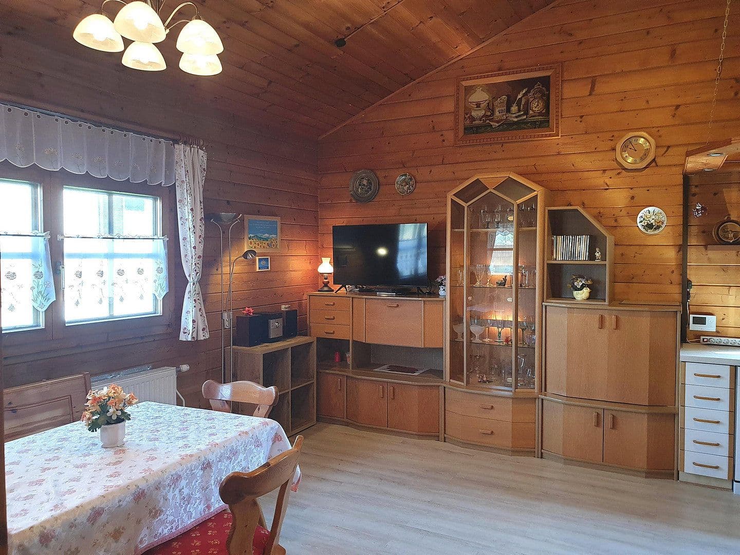 Prodej domu 70 m², pozemek 680 m², Neuhaus am Inn, Bavorsko Prodej domu 70 m², pozemek 680 m², Neuhaus am Inn, Bavorsko