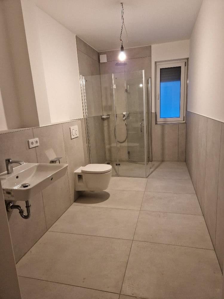 Pronájem bytu 3+1 89 m², Lindenstockstraße 31 a, Gummersbach, Severní Porýní-Vestfálsko Pronájem bytu 3+1 89 m², Lindenstockstraße 31 a, Gummersbach, Severní Porýní-Vestfálsko