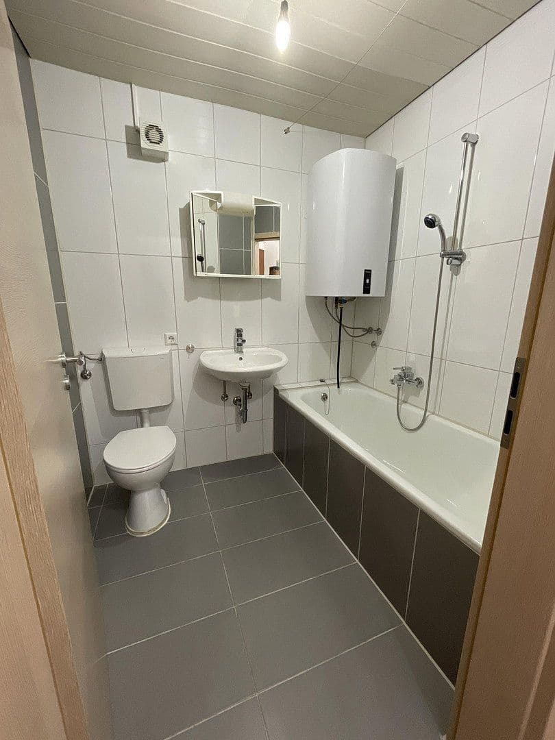 Pronájem bytu 1+1 31 m², Richard-Strauss-Straße 40, Pfedelbach, Bádensko-Württembersko Pronájem bytu 1+1 31 m², Richard-Strauss-Straße 40, Pfedelbach, Bádensko-Württembersko